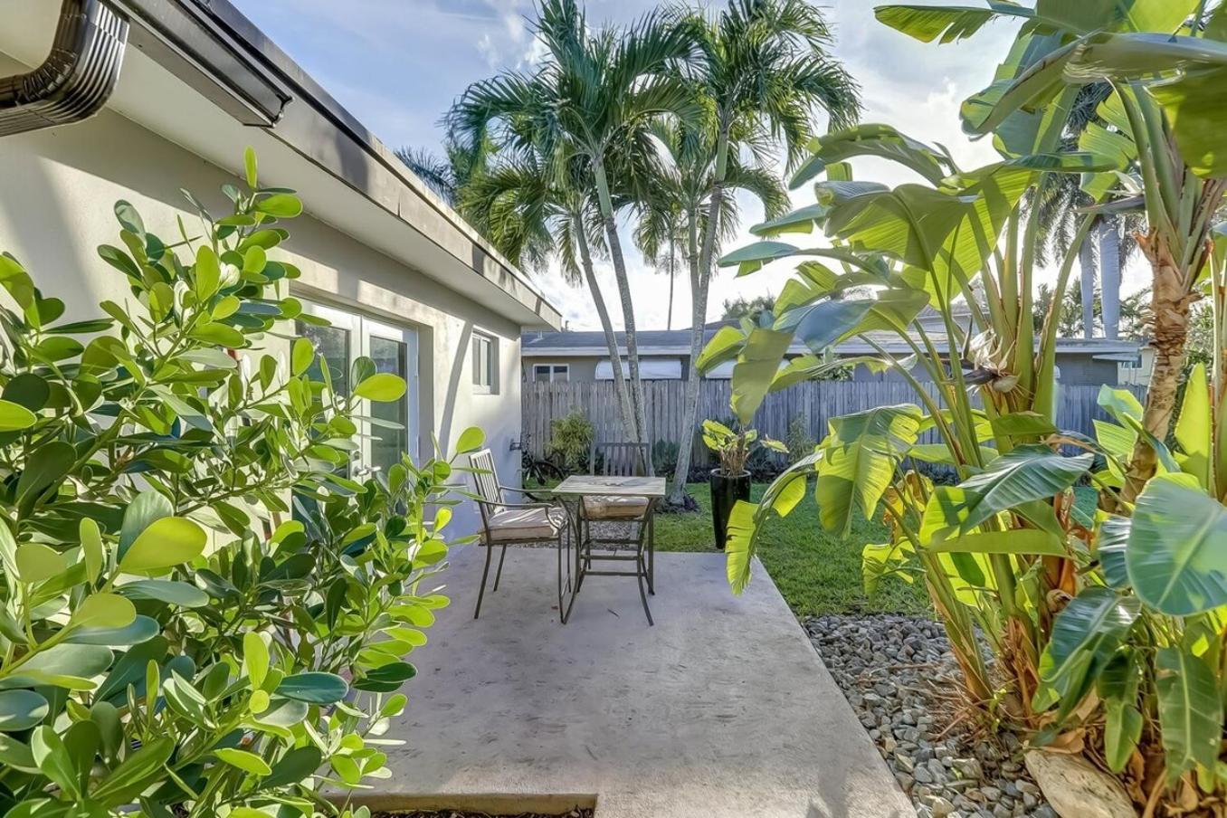 Waterfront Apartment Private Patio Pool Fort Lauderdale Exteriér fotografie